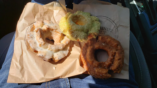 Donut Shop «Doughnut Vault», reviews and photos, 111 N Canal St, Chicago, IL 60606, USA