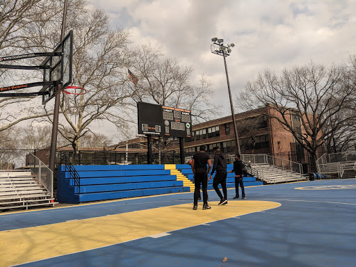 Park «Holcombe Rucker Park», reviews and photos, 280 W 155th St, New York, NY 10039, USA