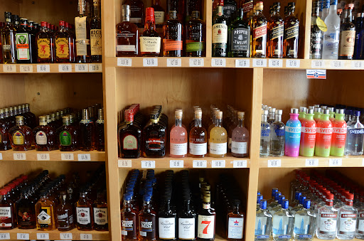 Liquor Store «Mt. Juliet Wine & Spirits», reviews and photos, 11344 Lebanon Rd, Mt Juliet, TN 37122, USA