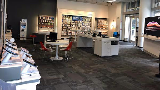 Cell Phone Store «AT&T», reviews and photos, 1001 Fleet St, Baltimore, MD 21202, USA