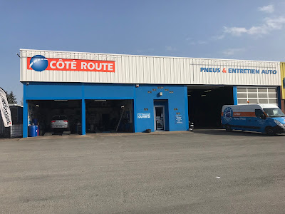 Côté Route Roanne by First Stop à Roanne