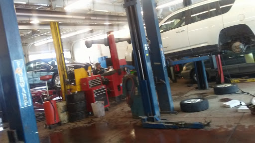 Tire Shop «State Street Tire», reviews and photos, 460 W Park Ave, Barberton, OH 44203, USA