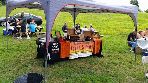 Tobacco Shop «Orange Cigar & More», reviews and photos, 278 Boston Post Rd, Orange, CT 06477, USA