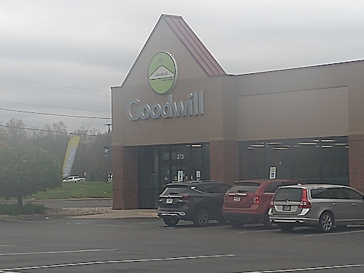 Thrift Store «Goodwill Store», reviews and photos, 375 Professional Ct, New Albany, IN 47150, USA