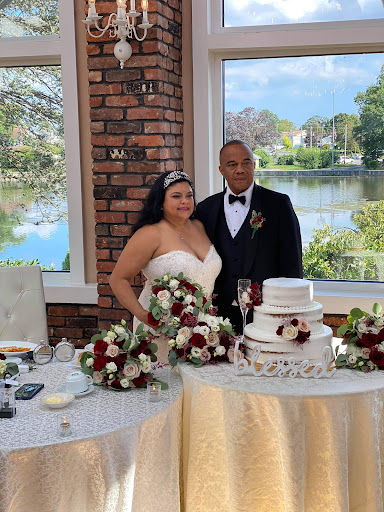 Florist «Doris The Florist», reviews and photos, 233 Long Beach Rd, Island Park, NY 11558, USA