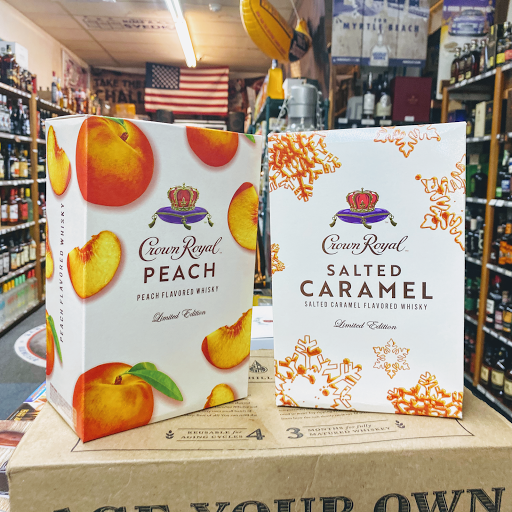 Liquor Store «Myrtle Beach Liquor», reviews and photos, 2010 N Kings Hwy suite A, Myrtle Beach, SC 29577, USA