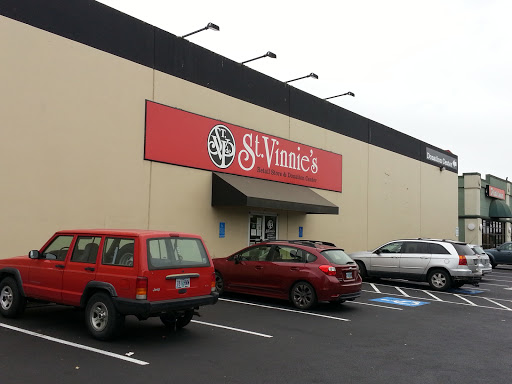 St. Vincent de Paul - Q Street Thrift Store, 199 Q St, Springfield, OR 97477, USA, 