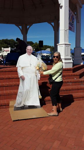 Gift Shop «Edible Arrangements», reviews and photos, 8 Turner St, Warren, RI 02885, USA