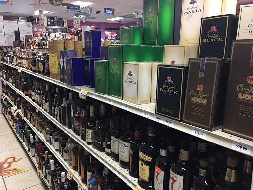 Liquor Store «AAA Discount Liquor», reviews and photos, 1575 S Highland Ave, Clearwater, FL 33756, USA