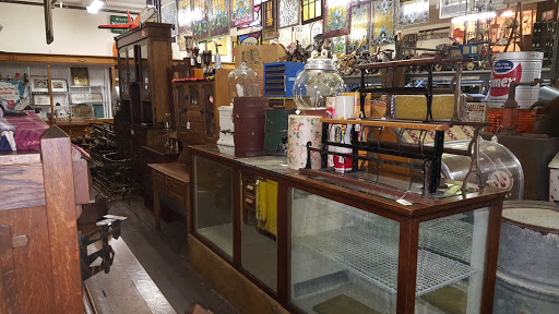 Antique Store «Old Town Architectural Salvage», reviews and photos, 126 N St Francis St, Wichita, KS 67202, USA