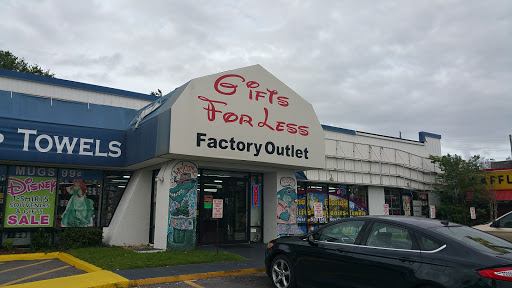 Department Store «Walmart Supercenter», reviews and photos, 3250 Vineland Rd, Kissimmee, FL 34746, USA