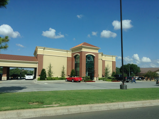 Bank «BancFirst», reviews and photos