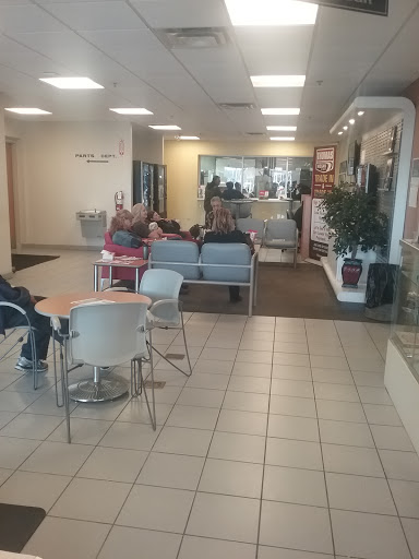 Nissan Dealer «Thomas Nissan», reviews and photos, 1427 N Larkin Ave, Joliet, IL 60435, USA