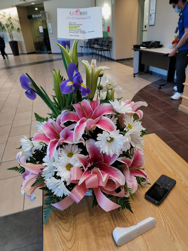 Florist «I Love Roses Florist», reviews and photos, 1205 N Hampton Rd, Dallas, TX 75208, USA