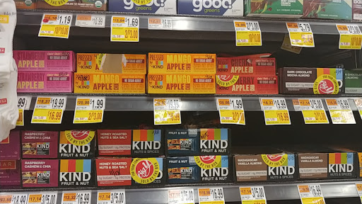 Supermarket «Big Y», reviews and photos, 441 N Main St, East Longmeadow, MA 01028, USA