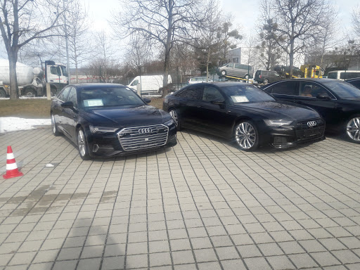 Gebrauchtwagenhändler Munich