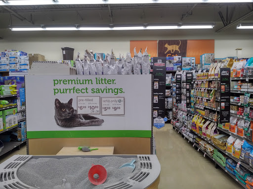 Pet Supply Store «Petco Animal Supplies», reviews and photos, 4559 Main St, Bridgeport, CT 06606, USA