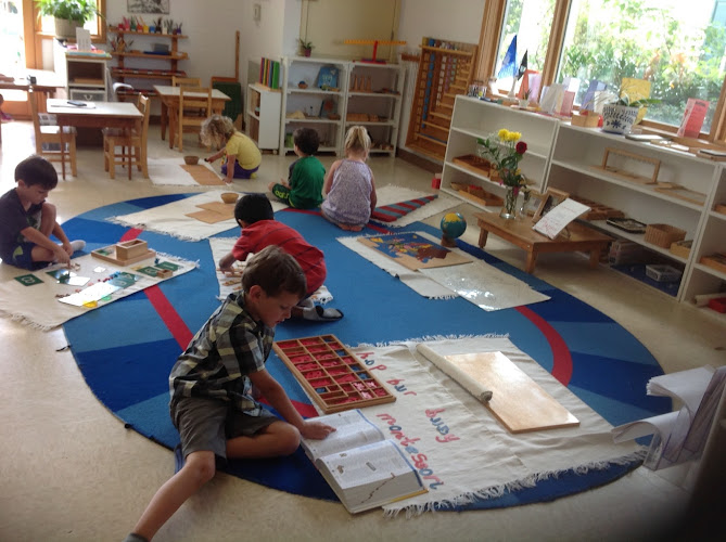 Bambini Montessori Academy