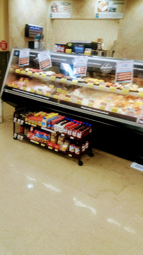 Grocery Store «Vons», reviews and photos, 4705 Torrance Blvd, Torrance, CA 90503, USA
