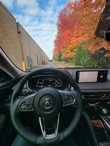 Car Dealer «McGrath Acura of Westmont», reviews and photos, 400 E Ogden Ave, Westmont, IL 60559, USA