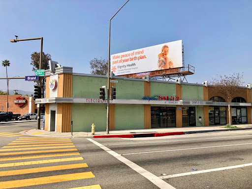 Pawn Shop «Hollywood Pawn Shop & Jewelry», reviews and photos, 3700 San Fernando Rd, Glendale, CA 91204, USA