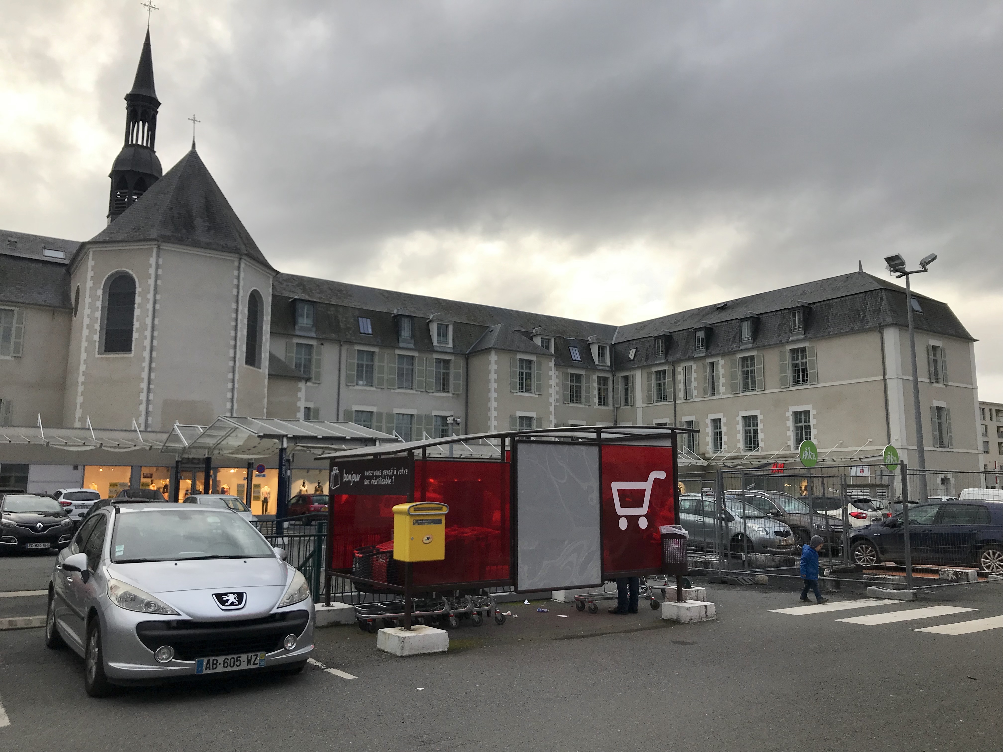 Photo n° 10 de l'avis de Lamia.l fait le 06/03/2019 à 18:12