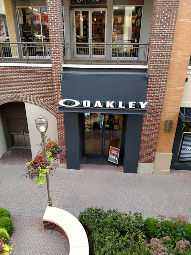 Oakley Store, 11800 W Broad St #1412, Richmond, VA 23233, USA, 