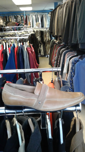 Stores and Shopping «Frugalista», reviews and photos, 3069 Mt Pleasant St NW, Washington, DC 20009, USA