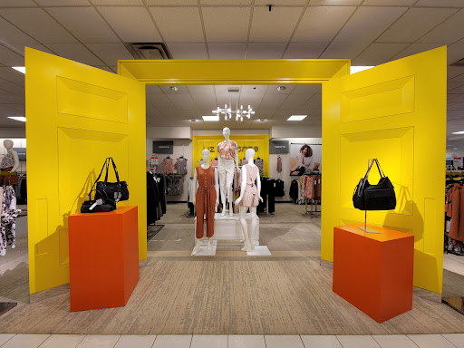 Shopping Mall «North Point Mall», reviews and photos, 1000 North Point Cir, Alpharetta, GA 30022, USA