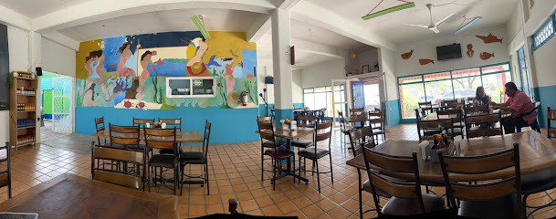 Restaurante Bucaneros - Federal 120 San Juan del Río-Xilitla 20, Vista Hermosa, Centro, 76750 Tequisquiapan, Qro., Mexico