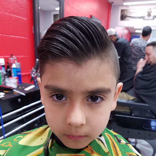 Barber Shop «Elegance Barber Shop & Salon», reviews and photos, 2522 E North St, Greenville, SC 29615, USA