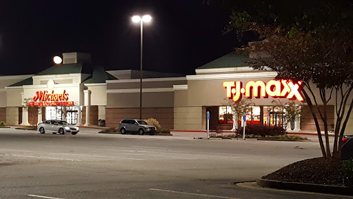 Department Store «T.J. Maxx», reviews and photos, 567 Bullsboro Dr, Newnan, GA 30263, USA