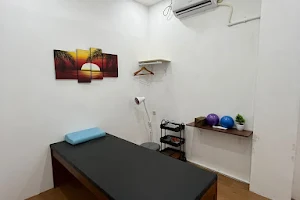 IBEST PHYSIO BANJARMASIN (Fisioterapi) image