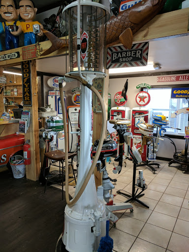 Auto Repair Shop «St James Automotive», reviews and photos, 2867 Oleander St, St James City, FL 33956, USA