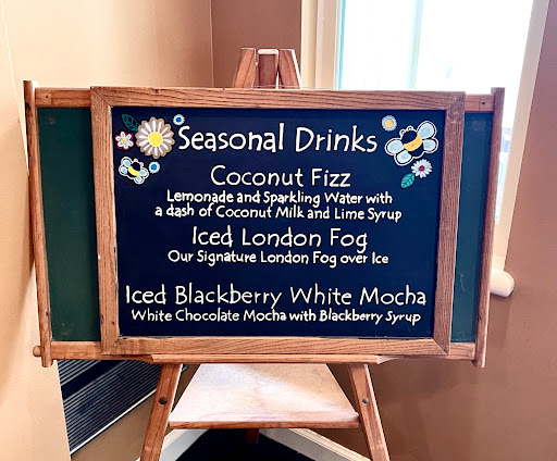 Wine Bar «Thirsty Mind Coffee and Wine Bar», reviews and photos, 23 College St # 6, South Hadley, MA 01075, USA