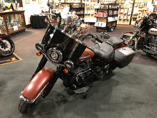 Motorcycle Dealer «Gatto Harley-Davidson», reviews and photos, 139 E 6th Ave, Tarentum, PA 15084, USA