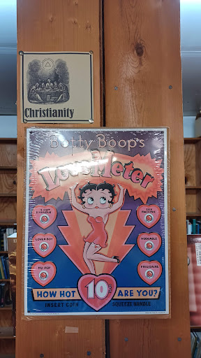 Used Book Store «Books Do Furnish a Room», reviews and photos, 1809 W Markham Ave, Durham, NC 27705, USA