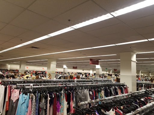 Department Store «Last Chance Clearance Store», reviews and photos, 1919 E Camelback Rd, Phoenix, AZ 85016, USA