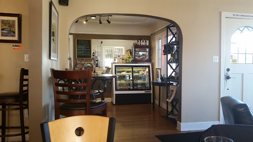 Coffee Shop «Latte Da Coffee House and Wine Bar», reviews and photos, 205 E 39th St, Vancouver, WA 98663, USA