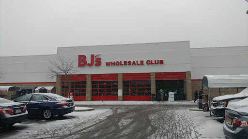 BJs Wholesale Club image 4