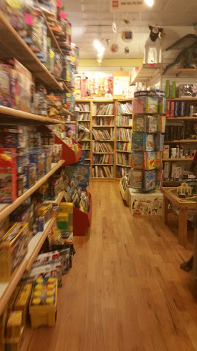 Toy Store «Crackerjacks Toys and Childrens Books», reviews and photos, 7 S Washington St, Easton, MD 21601, USA