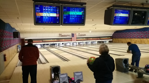 Bowling Alley «Pleasure Lanes», reviews and photos, 144 South Ave, Hilton, NY 14468, USA