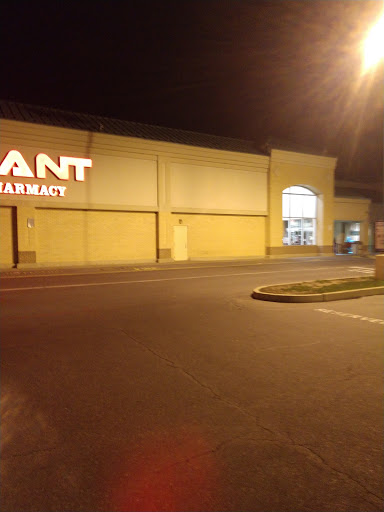 Grocery Store «Giant Food Stores», reviews and photos, 2641 MacArthur Rd, Whitehall, PA 18052, USA