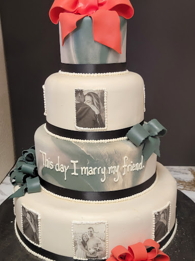 Bakery «Reeves Cake Shop», reviews and photos, 2770 Cory Ave, Akron, OH 44314, USA