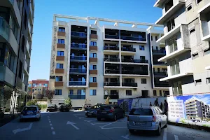 Siana Mamaia Apartments image