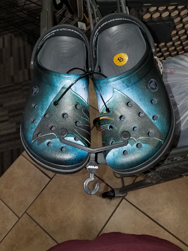 Clothing Store «Burlington Coat Factory», reviews and photos, 22331 Eureka Rd, Taylor, MI 48180, USA