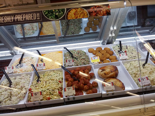 Grocery Store «Winn-Dixie», reviews and photos, 750 W Dr Martin Luther King Jr Blvd, Seffner, FL 33584, USA