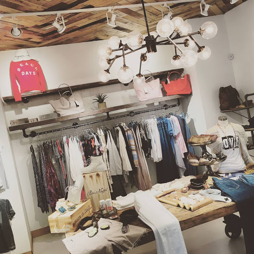 Boutique «Kristi Boutique», reviews and photos, 339 1st St, Aspinwall, PA 15215, USA