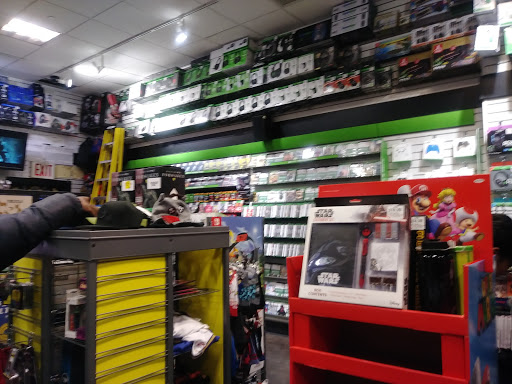 Video Game Store «GameStop», reviews and photos, 90-15 Queens Blvd #1105, Elmhurst, NY 11373, USA
