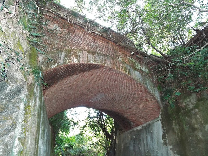 ねじりまんぽの道路橋